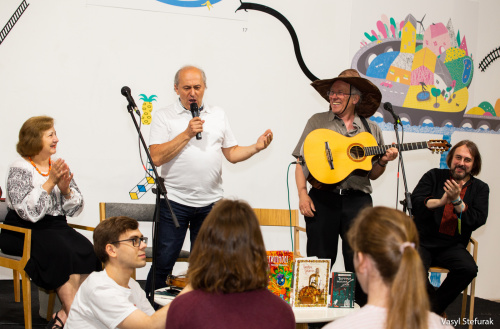 BookArsenal2019 47.jpg