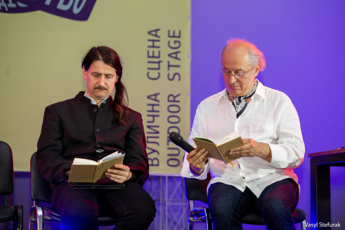 BookArsenal2019 36.jpg