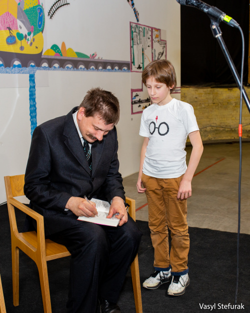 BookArsenal2019 56.jpg